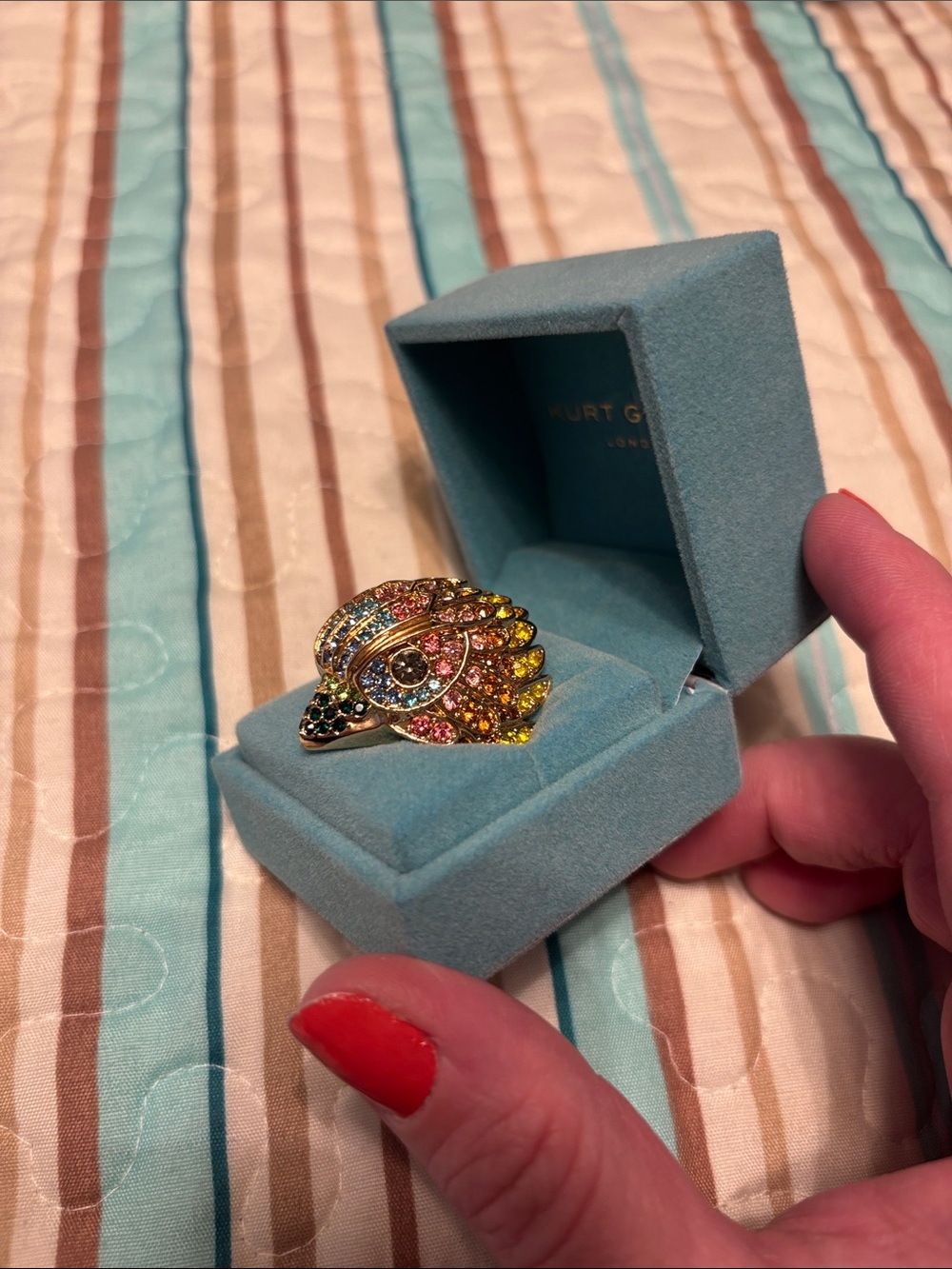 Kurt Geiger Multicolored Vibrant Eagle Crystal Ring Size 9 - Picture 3 of 8